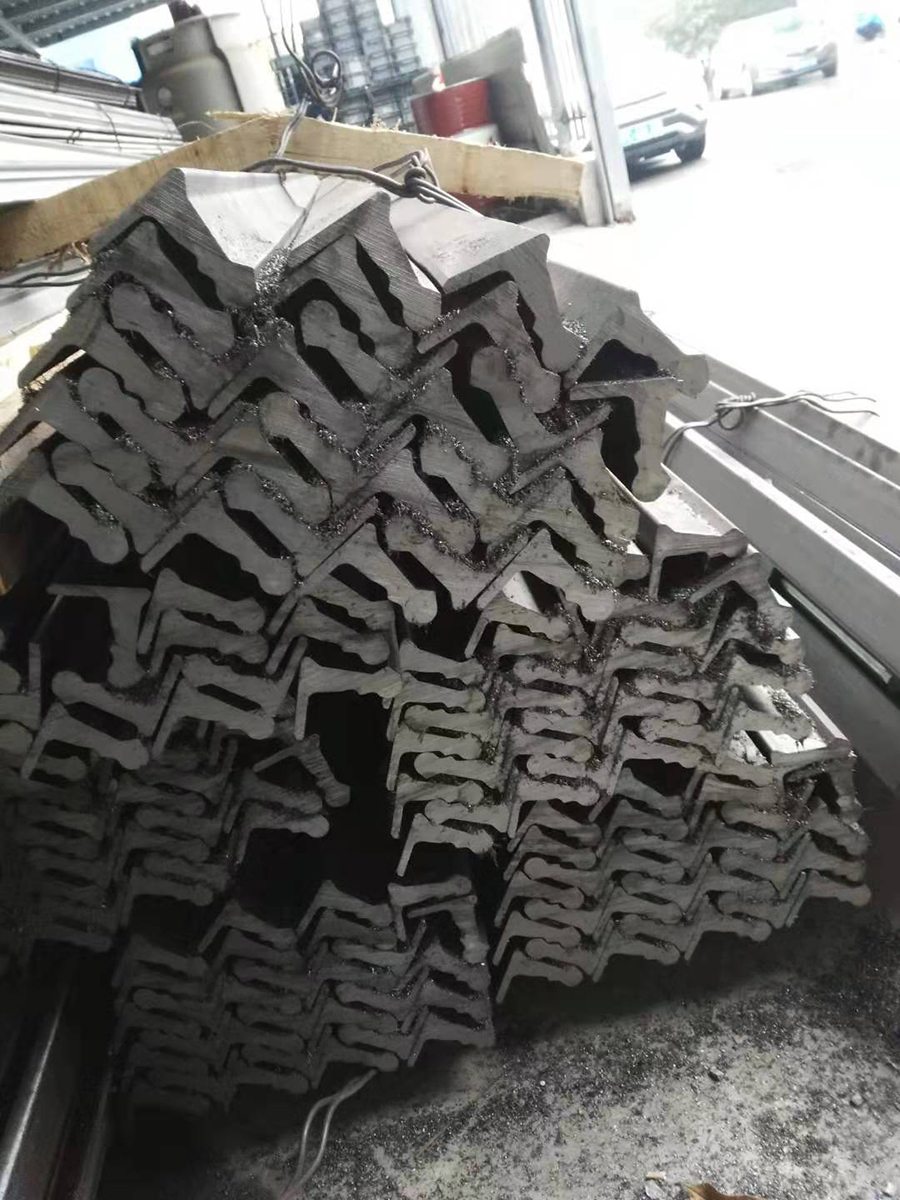 熱軋汽車門(mén)鉸鏈